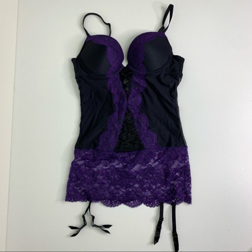 π
ΊLa Senza Bustier Baby doll with Garter Clips Small - Picture 2 of 10